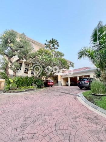 Jual Rumah Mewah Elegan Dengan View Eksklusif di Citraland, Surabaya Jual Rumah Mewah Elegan Dengan View Eksklusif di Citraland, Surabaya