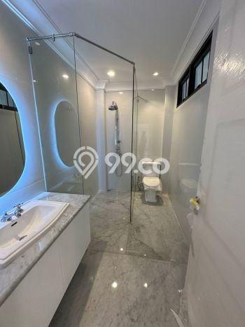 Dijual Rumah Mewah Exclusive di Wiyung, Surabaya Dijual Rumah Mewah Exclusive di Wiyung, Surabaya