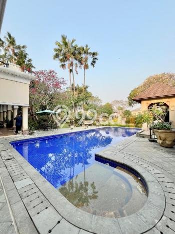 Jual Rumah Mewah Elegan Dengan View Eksklusif di Citraland, Surabaya Jual Rumah Mewah Elegan Dengan View Eksklusif di Citraland, Surabaya
