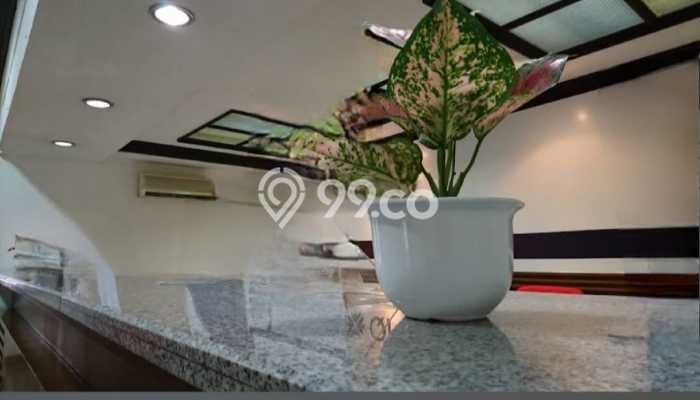 Rumah Siap Huni lokasi Raya Darmo, Surabaya, Luas 863m2m² LB 650m2m² Rumah Siap Huni lokasi Raya Darmo, Surabaya, Luas 863m2m² LB 650m2m²