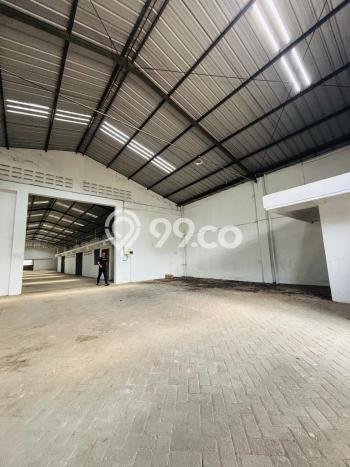 Gudang Dijual di Gresik LT 1300m2 & LB 700m2 Lokasi Terbaik! Gudang Dijual di Gresik LT 1300m2 & LB 700m2 Lokasi Terbaik!