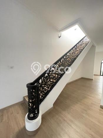 Hunian Cantik Minimalis Lb 200m2 di Larangan, Tangerang Hunian Cantik Minimalis Lb 200m2 di Larangan, Tangerang
