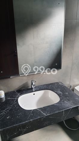 Hunian Elit LB 200m2 Siap Pakai Desain Elegan di Tanjung Barat, Jakarta Selatan Hunian Elit LB 200m2 Siap Pakai Desain Elegan di Tanjung Barat, Jakarta Selatan