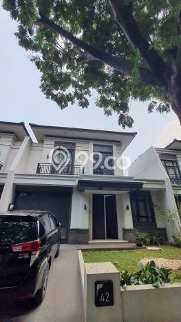 Hunian Elit LB 200m2 Siap Pakai Desain Elegan di Tanjung Barat, Jakarta Selatan Hunian Elit LB 200m2 Siap Pakai Desain Elegan di Tanjung Barat, Jakarta Selatan