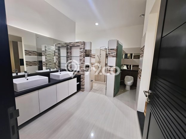 Dijual Rumah Luas Elegan Dengan View Eksklusif di Alam Sutera, Tangerang Dijual Rumah Luas Elegan Dengan View Eksklusif di Alam Sutera, Tangerang