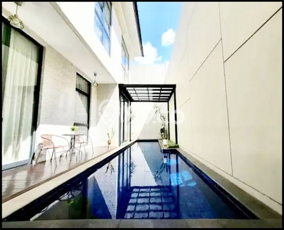 Dijual Rumah Mewah Exclusive di BSD, Tangerang Selatan Dijual Rumah Mewah Exclusive di BSD, Tangerang Selatan