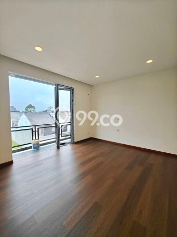 Jual Rumah Luas Elegan Dengan View Cantik di Alam Sutera, Tangerang Jual Rumah Luas Elegan Dengan View Cantik di Alam Sutera, Tangerang
