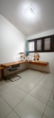 Dijual Rumah Mewah Megah Dengan View Cantik di Puri Indah, Jakarta Barat Dijual Rumah Mewah Megah Dengan View Cantik di Puri Indah, Jakarta Barat