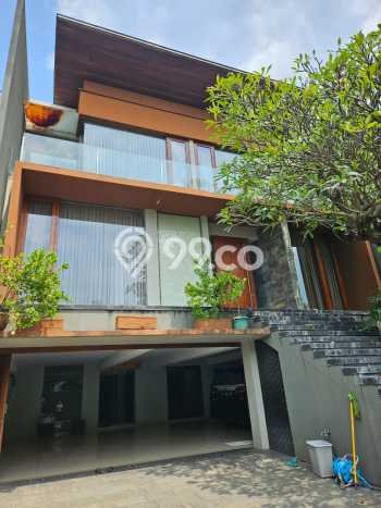 Dijual Rumah Luas Megah Dengan View Cantik di Puri Indah, Jakarta Barat Dijual Rumah Luas Megah Dengan View Cantik di Puri Indah, Jakarta Barat