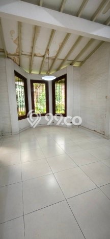 Dijual Rumah Mewah Megah Dengan View Cantik di Puri Indah, Jakarta Barat Dijual Rumah Mewah Megah Dengan View Cantik di Puri Indah, Jakarta Barat