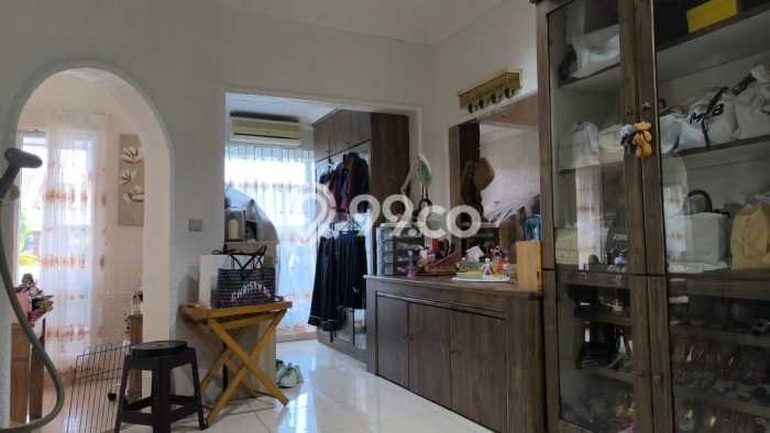 Dijual Rumah Mewah Elegan Dengan View Eksklusif di Muara Karang, Jakarta Utara Dijual Rumah Mewah Elegan Dengan View Eksklusif di Muara Karang, Jakarta Utara