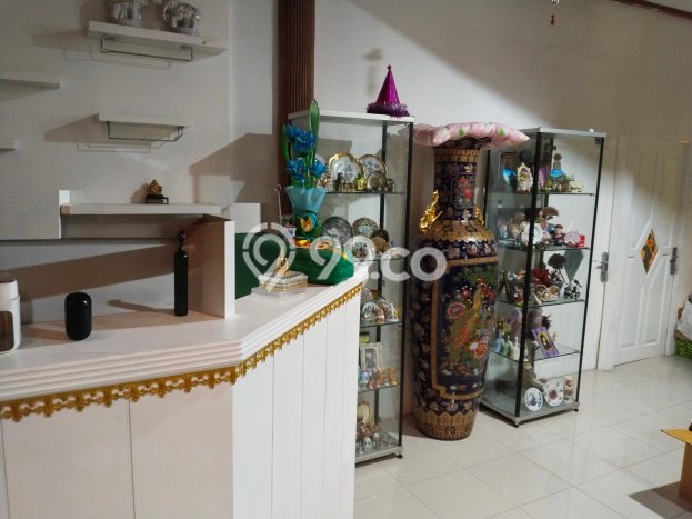 Ready to Use! Premium House LT 261m2 Desain Elegan di Gandaria Ready to Use! Premium House LT 261m2 Desain Elegan di Gandaria
