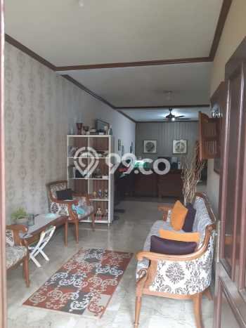Rumah Eksklusif Dijual LT 170m2 di Duren Sawit, Jakarta Timur Rumah Eksklusif Dijual LT 170m2 di Duren Sawit, Jakarta Timur