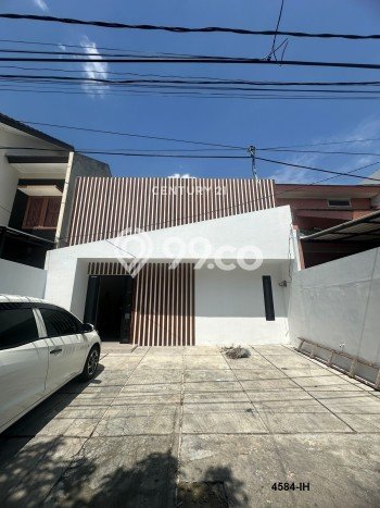 Hunian Cantik Modern Lb 100m2 di Pondok Aren, Tangerang Selatan Hunian Cantik Modern Lb 100m2 di Pondok Aren, Tangerang Selatan