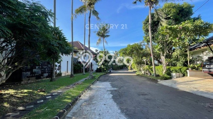 Tanah Dijual Area Strategis di Bintaro Tangerang Selatan 373m2 Tanah Dijual Area Strategis di Bintaro Tangerang Selatan 373m2
