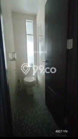 For Sale Rumah 2 Kamar Lokasi Ideal Nyaman dan Strategis di Serpong For Sale Rumah 2 Kamar Lokasi Ideal Nyaman dan Strategis di Serpong