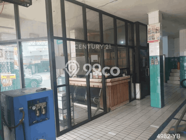 Ruko Dijual di Jakarta Selatan LT 120m2 & LB 200m2 Lokasi Terbaik! Ruko Dijual di Jakarta Selatan LT 120m2 & LB 200m2 Lokasi Terbaik!
