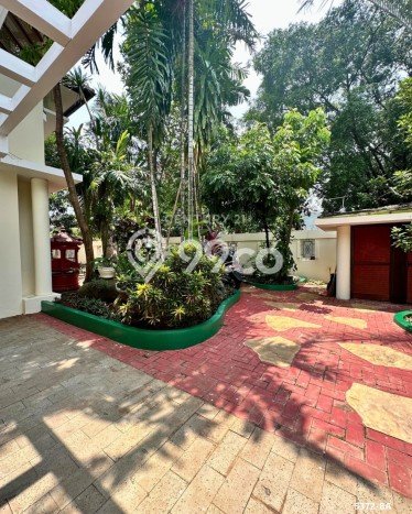 Ready to Use! Premium House LT 468m2 Desain Modern di Pondok Indah Ready to Use! Premium House LT 468m2 Desain Modern di Pondok Indah
