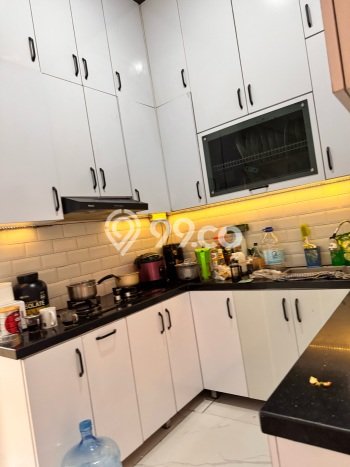 Dijual Rumah 4 Kamar Lokasi Ideal Bagus dan Strategis di Pesanggrahan Dijual Rumah 4 Kamar Lokasi Ideal Bagus dan Strategis di Pesanggrahan