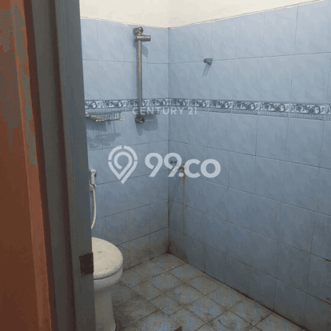 Ruko Dijual di Jakarta Selatan LT 120m2 & LB 200m2 Lokasi Terbaik! Ruko Dijual di Jakarta Selatan LT 120m2 & LB 200m2 Lokasi Terbaik!