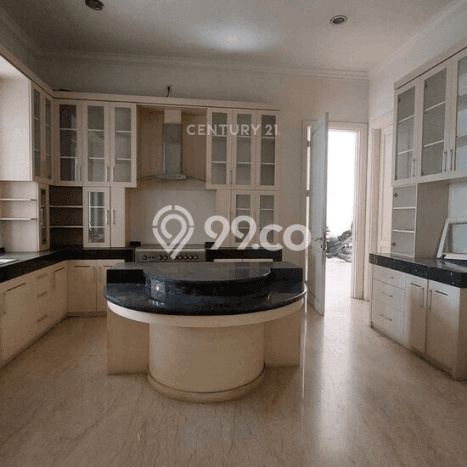 Hunian Modern Disewakan di Kemang Jakarta Selatan 6 KT & 7 KM Hunian Modern Disewakan di Kemang Jakarta Selatan 6 KT & 7 KM
