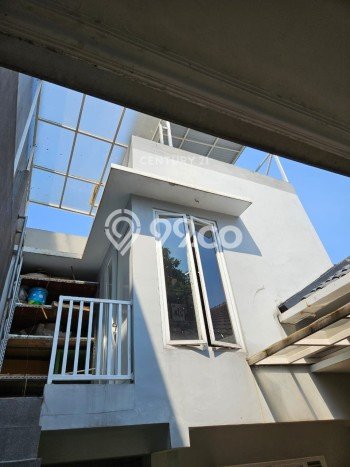 For Sale Hunian Rumah Nyaman 4 KT di Sektor 3 - Bintaro, Tangerang Selatan For Sale Hunian Rumah Nyaman 4 KT di Sektor 3 - Bintaro, Tangerang Selatan
