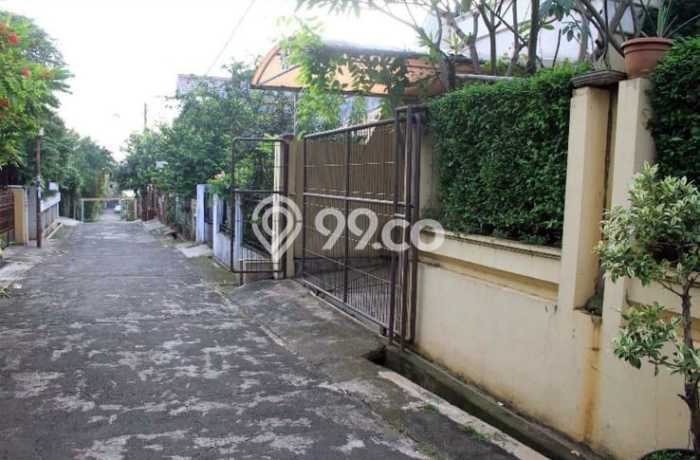 Siap Huni Rumah Mewah 4 Kamar di Pesanggrahan Dekat ke Mana Saja Siap Huni Rumah Mewah 4 Kamar di Pesanggrahan Dekat ke Mana Saja