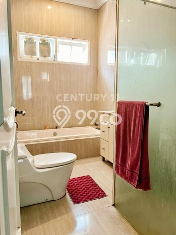 Rumah Elit Modern Siap Huni di Lebak Bulus Jakarta Selatan Rumah Elit Modern Siap Huni di Lebak Bulus Jakarta Selatan