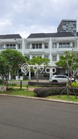 Hunian Mewah LB 277m2 Siap Huni Desain Elegan di Alam Sutera, Tangerang Hunian Mewah LB 277m2 Siap Huni Desain Elegan di Alam Sutera, Tangerang