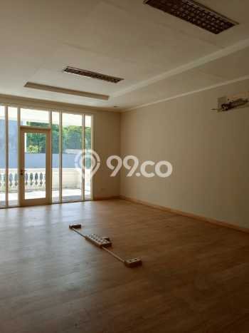 Rumah Elit LB 1800m2 Siap Huni Desain Elegan di Pondok Indah, Jakarta Selatan Rumah Elit LB 1800m2 Siap Huni Desain Elegan di Pondok Indah, Jakarta Selatan