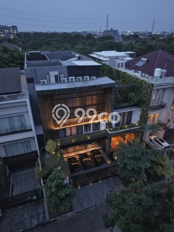 Hunian Mewah LB 1300m2 Siap Pakai Desain Elegan di Pantai Indah Kapuk, Jakarta Utara Hunian Mewah LB 1300m2 Siap Pakai Desain Elegan di Pantai Indah Kapuk, Jakarta Utara