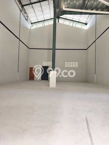 LOKASI STRATEGIS! Gudang Kawasan Kapuk, Luas 128m², Pusat Bisnis, Jalan Utama LOKASI STRATEGIS! Gudang Kawasan Kapuk, Luas 128m², Pusat Bisnis, Jalan Utama