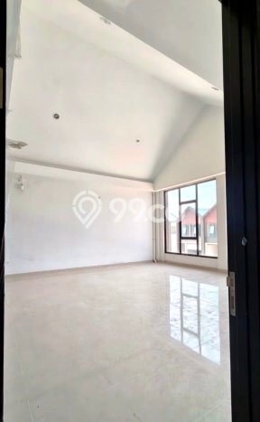 Untuk Dijual! Gudang di Pantai Indah Kapuk 2 Jakarta Utara LT 270m2 / LB 291m2 Kawasan Strategis Untuk Dijual! Gudang di Pantai Indah Kapuk 2 Jakarta Utara LT 270m2 / LB 291m2 Kawasan Strategis