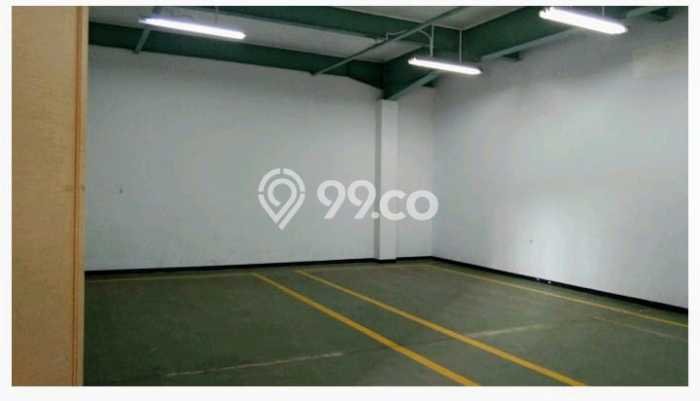 Pabrik di Pulo Gadung, Luas 4329m², Kawasan Komersial Pabrik di Pulo Gadung, Luas 4329m², Kawasan Komersial