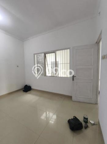 Disewakan! Rumah 4 Kamar Tidur &
4 Kamar Mandi di Prima Harapan, Bekasi Disewakan! Rumah 4 Kamar Tidur &
4 Kamar Mandi di Prima Harapan, Bekasi