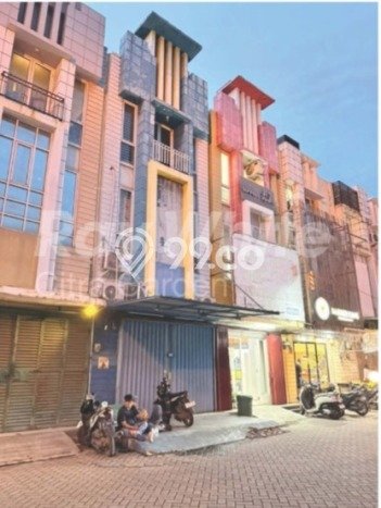 Ruko Dijual Lokasi Stratagis di Cengkareng Jakarta Barat Cocok untuk Investasi Ruko Dijual Lokasi Stratagis di Cengkareng Jakarta Barat Cocok untuk Investasi