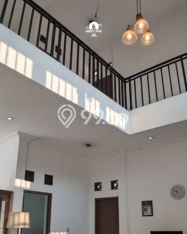 Siap Huni Hunian Elit 5 Kamar di BSD Dekat ke Mana Pun Siap Huni Hunian Elit 5 Kamar di BSD Dekat ke Mana Pun
