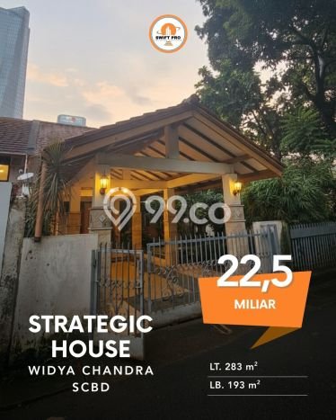 Rumah Elit Modern Siap Huni di scbd Jakarta Selatan Rumah Elit Modern Siap Huni di scbd Jakarta Selatan
