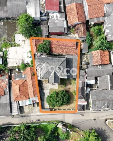 Siap Huni Hunian Elit 5 Kamar di BSD Dekat ke Mana Pun Siap Huni Hunian Elit 5 Kamar di BSD Dekat ke Mana Pun