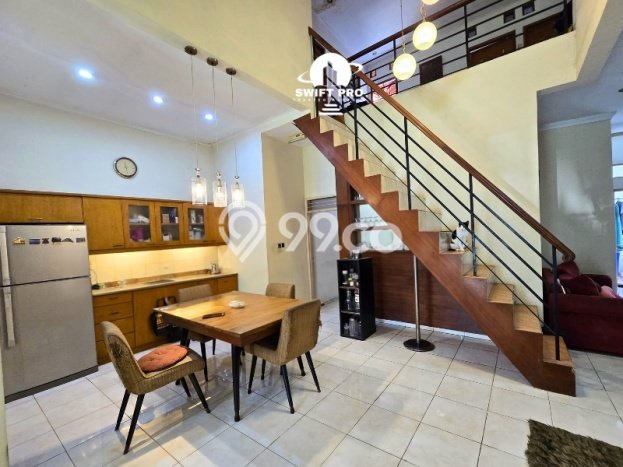 Jual Rumah Mewah Megah Dengan View Eksklusif di Lebak Bulus, Jakarta Selatan Jual Rumah Mewah Megah Dengan View Eksklusif di Lebak Bulus, Jakarta Selatan