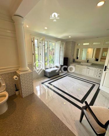 Sewa Rumah Harga Terjangkau di Pondok Indah Jakarta Selatan Punya 4 Kamar Tidur Sewa Rumah Harga Terjangkau di Pondok Indah Jakarta Selatan Punya 4 Kamar Tidur