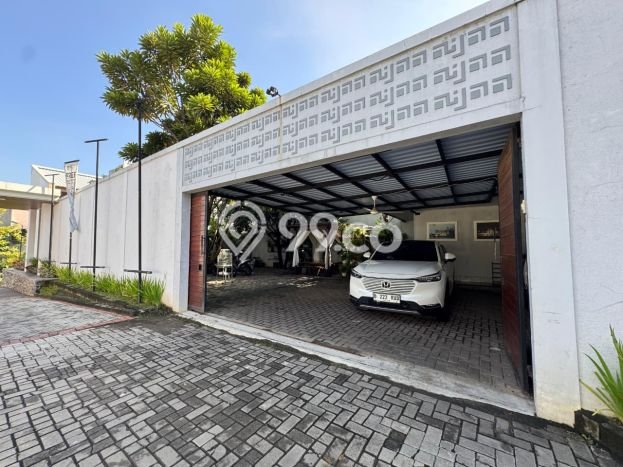 Dijual Rumah Mewah Elegan Dengan View Cantik di Bintaro, Jakarta Selatan Dijual Rumah Mewah Elegan Dengan View Cantik di Bintaro, Jakarta Selatan