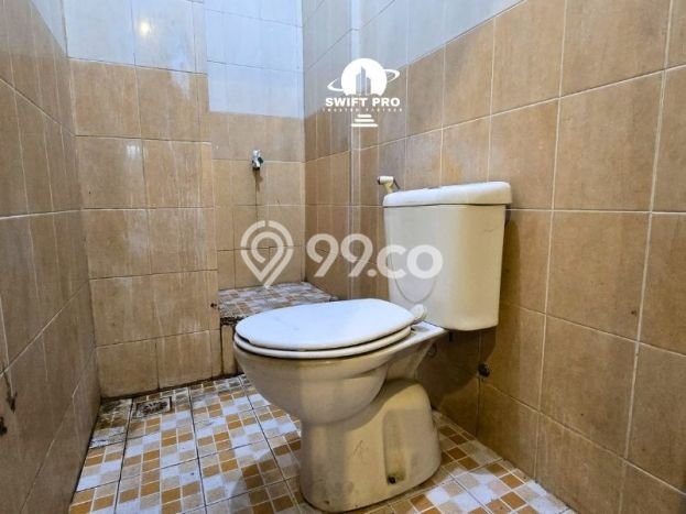 Ruko Bagus Dijual LB 166m2 Lokasi Strategis Jakarta Selatan Area Cocok untuk Berbisnis Ruko Bagus Dijual LB 166m2 Lokasi Strategis Jakarta Selatan Area Cocok untuk Berbisnis