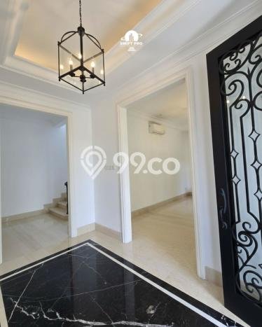 Rumah Elit Modern Siap Huni di Fatmawati Jakarta Selatan Rumah Elit Modern Siap Huni di Fatmawati Jakarta Selatan