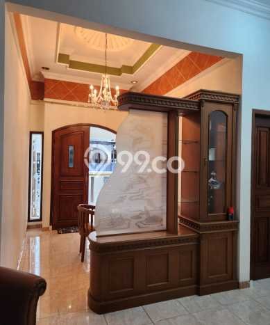 PRIME PROPERTY! Rumah area Banyumanik, 2 KM, Area Elite, LT 120m² Bangunan 120m² PRIME PROPERTY! Rumah area Banyumanik, 2 KM, Area Elite, LT 120m² Bangunan 120m²