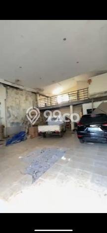 Ruko Dijual di Badung LT 200m2 & LB 180m2 Lokasi Terbaik! Ruko Dijual di Badung LT 200m2 & LB 180m2 Lokasi Terbaik!