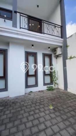 Vila Strategis Kawasan , Luas 125m2m², Akses Badung, Badung Vila Strategis Kawasan , Luas 125m2m², Akses Badung, Badung
