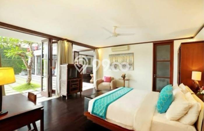 Vila Strategis Kawasan , Dimensi 1500m2m², Dekat ke beragam keperluan Vila Strategis Kawasan , Dimensi 1500m2m², Dekat ke beragam keperluan