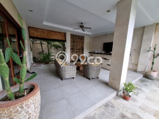 Vila Premium Kawasan , Luas 300m2m², Akses Badung, Badung Vila Premium Kawasan , Luas 300m2m², Akses Badung, Badung