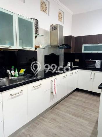 Vila Nyaman Kawasan , Area 416m2m², Pemandangan Indah sekitar Vila Nyaman Kawasan , Area 416m2m², Pemandangan Indah sekitar